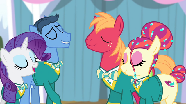 File:The Ponytones harmonizing S4E14.png