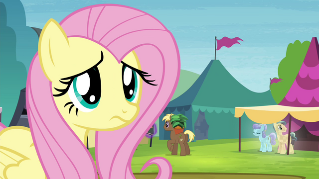 File:Fluttershy standing alone S4E22.png