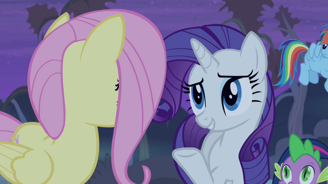 File:Rarity reassuring Fluttershy S4E07.png