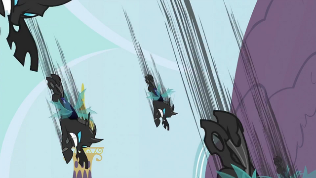 File:Changelings attacking S2E26.png