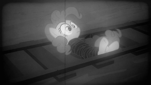File:TiedUpDerpyPinkie S02E24.png