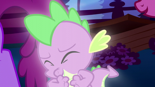 File:Spike transforming S5E13.png