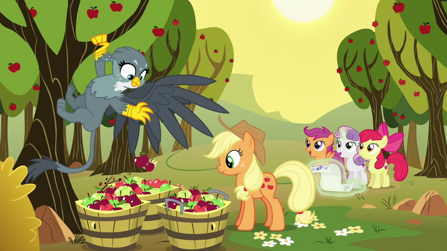 File:Gabby helping Applejack pick apples S6E19.png