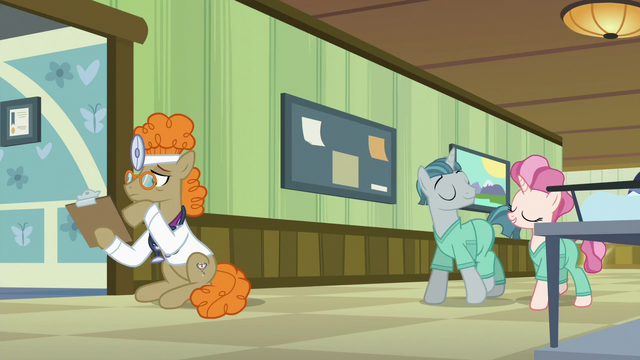 File:Doc Top and janitors in hospital hallway S7E3.png