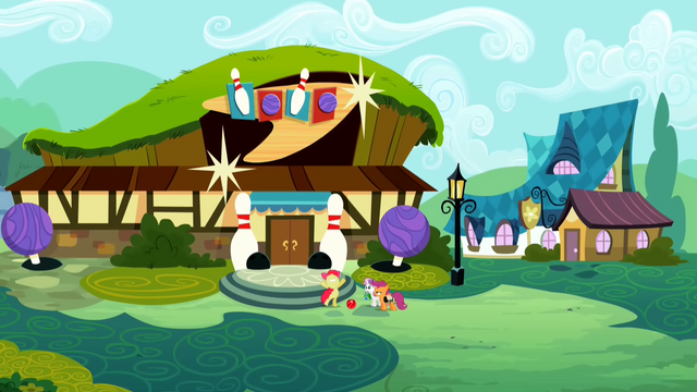File:CMC Bowling 2 S2E6.png