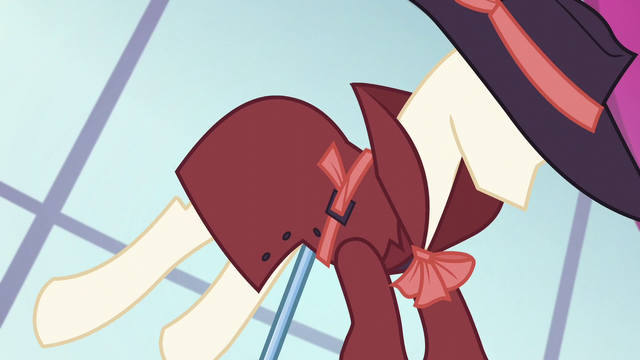 File:Shadow Spade costume S5E15.png
