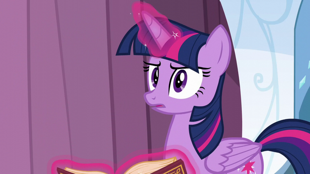 File:Twilight Sparkle thinking S6E2.png