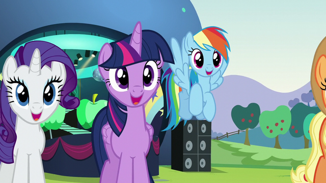File:Main cast amazed S5E24.png
