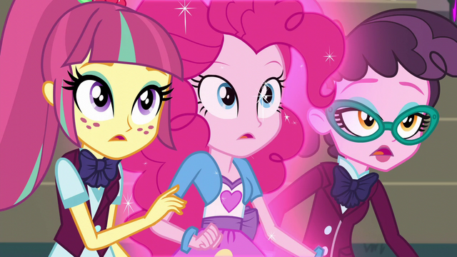 File:Pinkie Pie glowing EG3.png