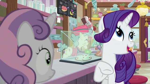 File:Rarity "this is your favorite ice cream shop!" S7E6.png