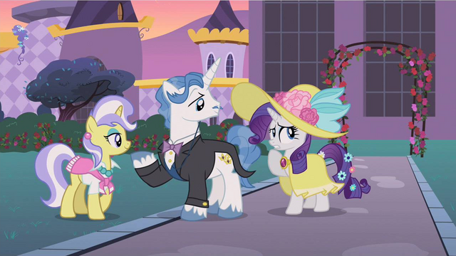 File:Rarity think bathwater S2E9.png