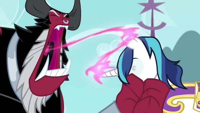 File:Tirek sucks out Shining's magic S4E26.png