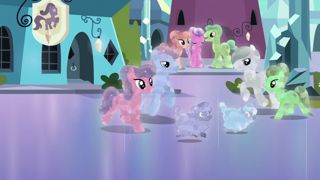 File:Happy Crystal Ponies 2 S3E2.png