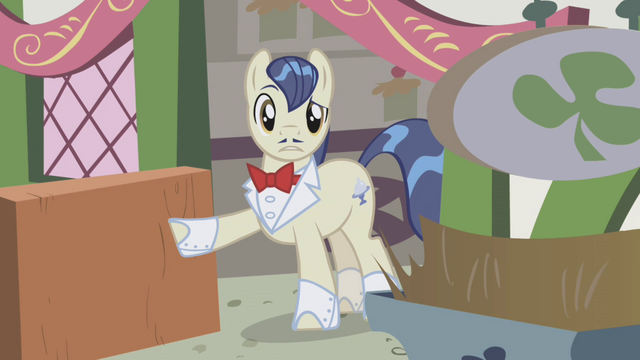 File:Savoir Fare "eat your food in ze rain?" S1E03.png