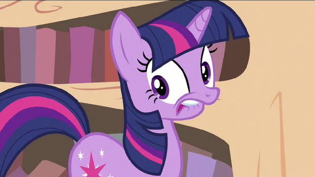 File:Twilight weirdface S2E20.png