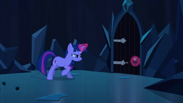 File:Twilight tries to open door again S3E2.png