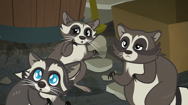 File:Raccoon family confused S6E9.png