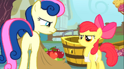 1000px-BonBon and Apple Bloom.png