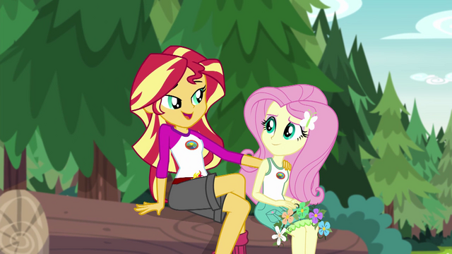 File:Sunset Shimmer singing to Fluttershy EG4.png