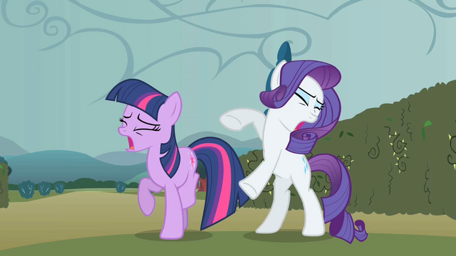 File:TwilightRarity AHHHHHHHH S02E01.png