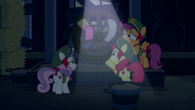 File:Crusaders seal window with wagon wheel S6E15.png