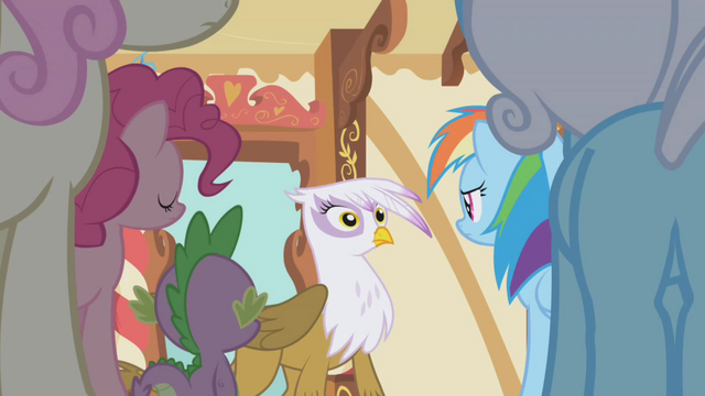 File:Gilda surprised S1E05.png