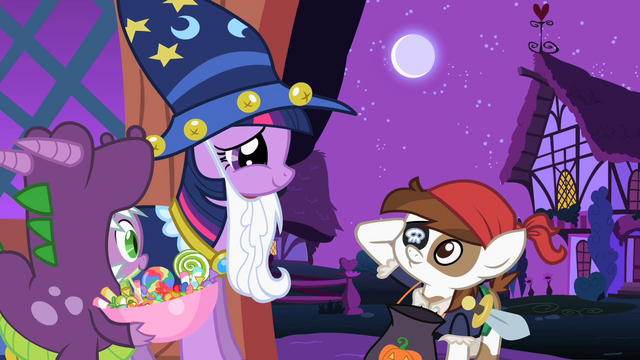 File:Pipsqueak saluting S2E4.png