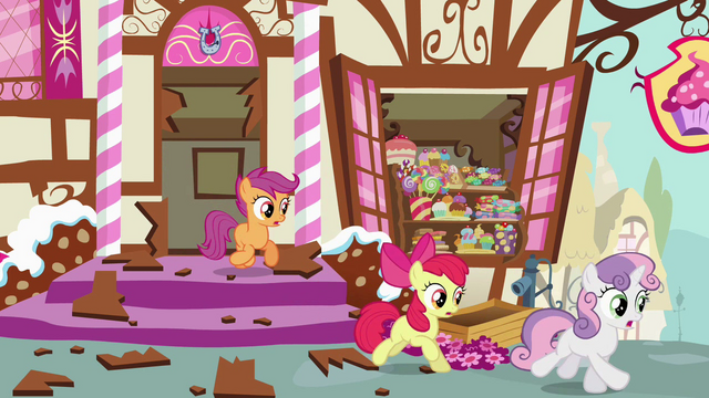 File:CMC exiting Sugarcube Corner S02E17.png