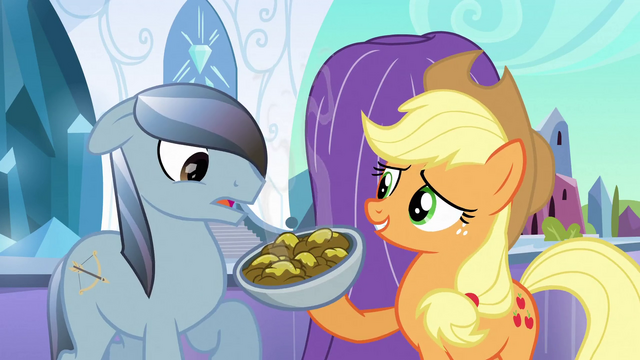 File:Applejack presenting fritters S3E2.png