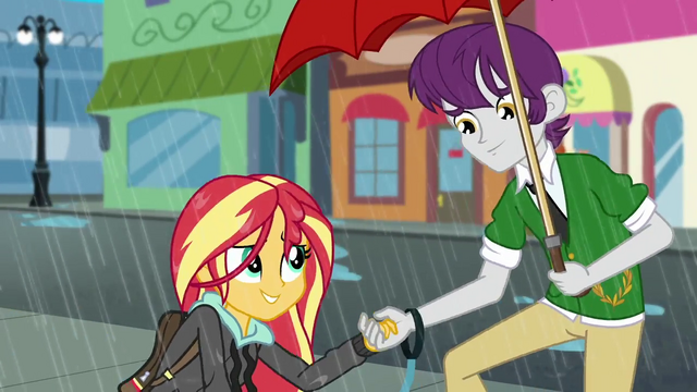 File:Indigo Wreath helping Sunset Shimmer SS6.png