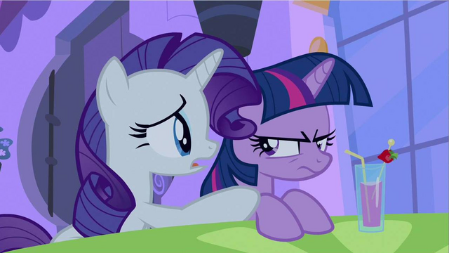 File:Rarity get married S2E25.png