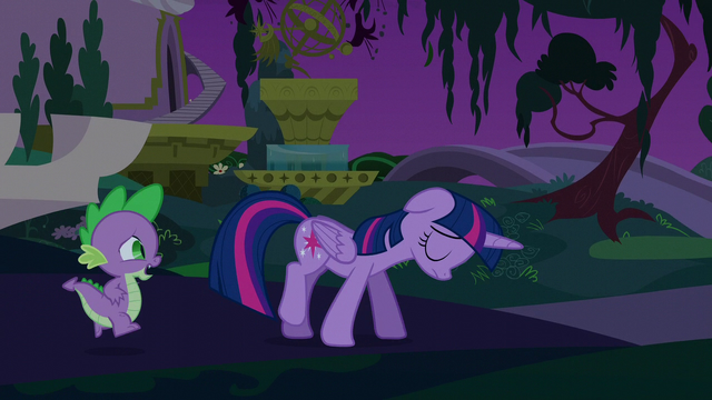 File:Spike catching up with Twilight S5E12.png