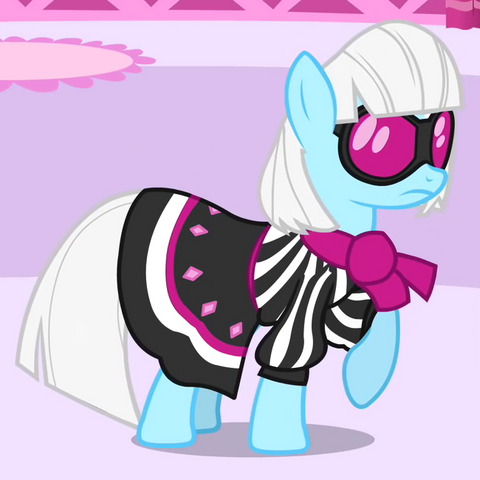 File:Photo Finish S1E20 thumb.png