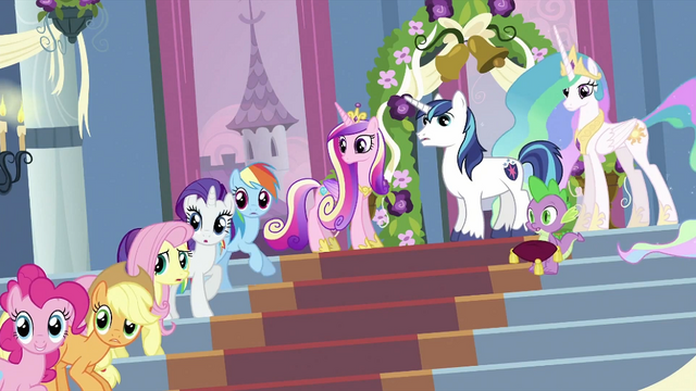 File:Everypony looking S2E25.png