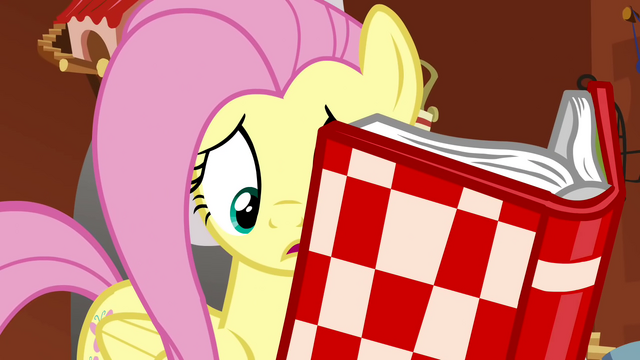 File:Fluttershy book S02E19.png