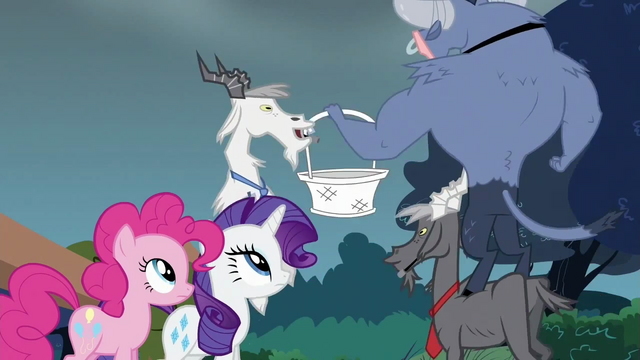 File:Iron Will leaves S02E19.png