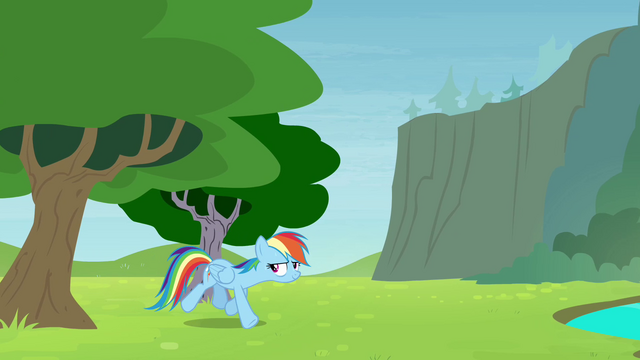 File:Rainbow walking out from behind the tree S4E10.png