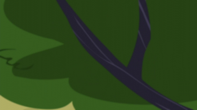 File:Tree transition S5E26.png