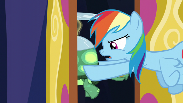 File:Rainbow pulls Tank S5E5.png