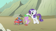 Rarity patting Spike S1E19.png