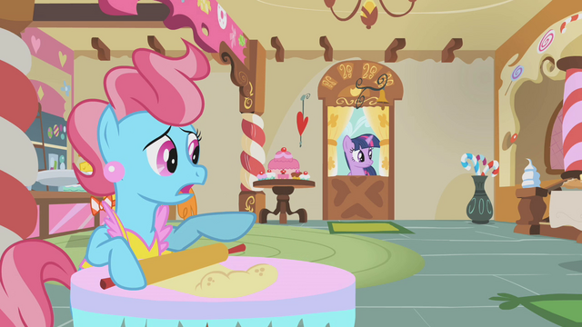 File:Mrs. Cake flustered S1E10.png
