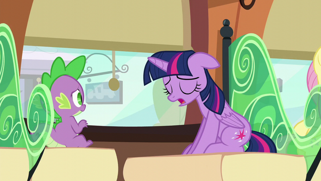 File:Twilight "I know a lot happened" S6E2.png