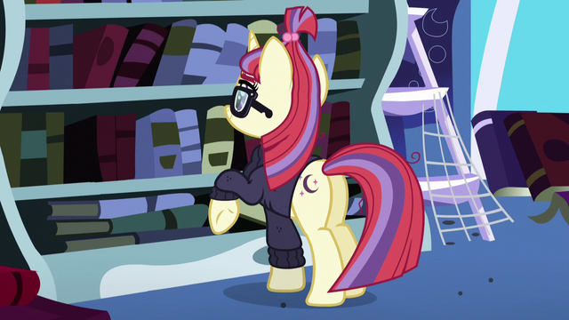 File:Moon Dancer perusing Twilight's books S5E12.png