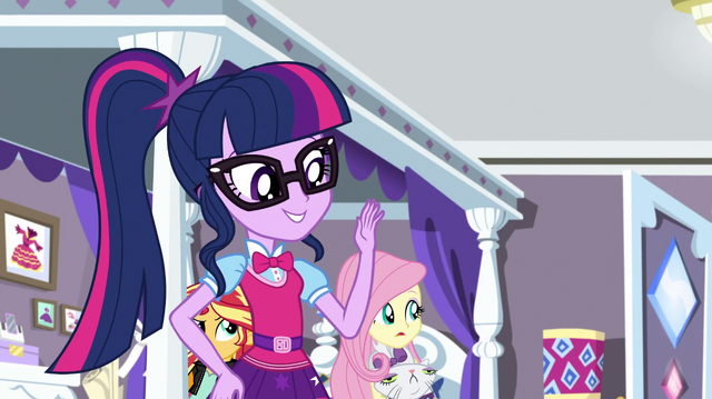 File:Twilight volunteers to accompany Rarity EGS1.png