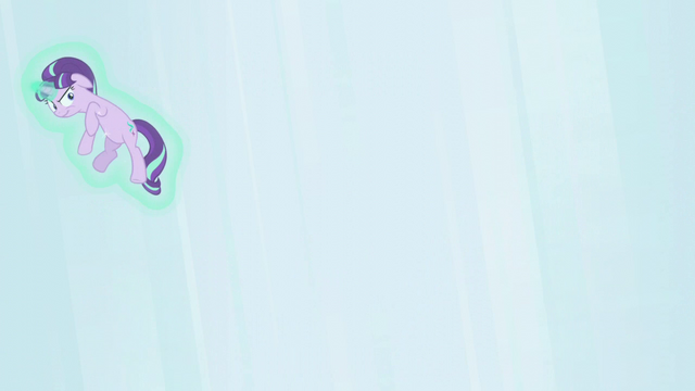 File:Starlight Glimmer levitates herself and about to shoot magic beam S5E26.png