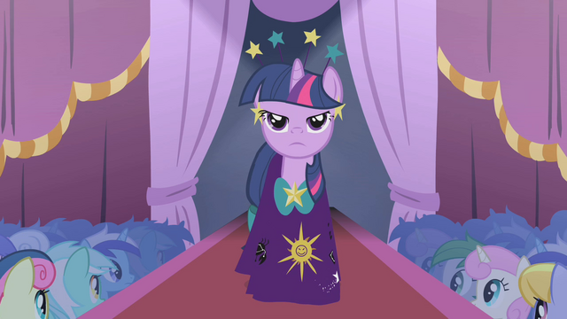 File:Twilight stepping out S1E14.png