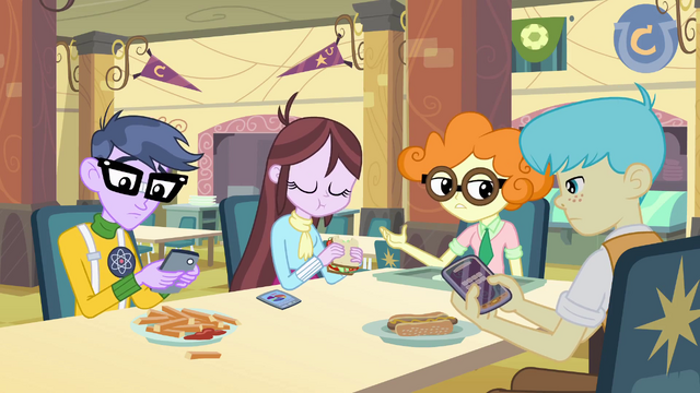 File:Mensa table EG.png