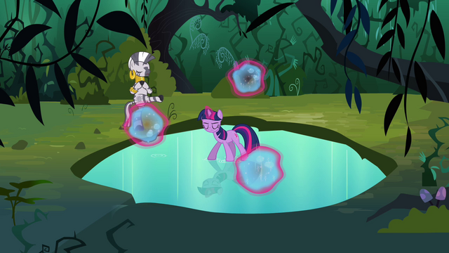 File:Twilight training bubbles S3E5.png