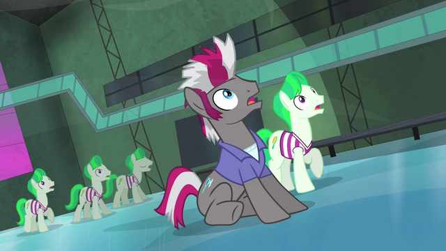 File:Henchponies shocked S4E06.png