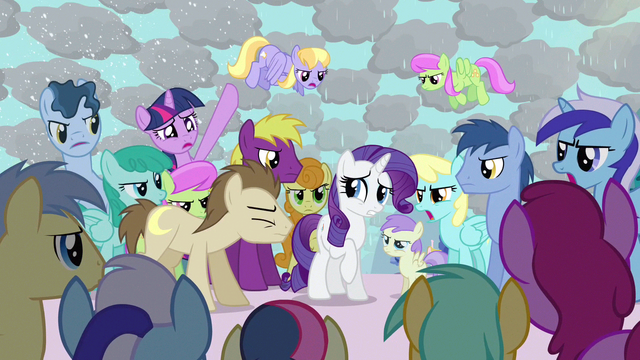 File:Rarity getting mobbed S3E13.png